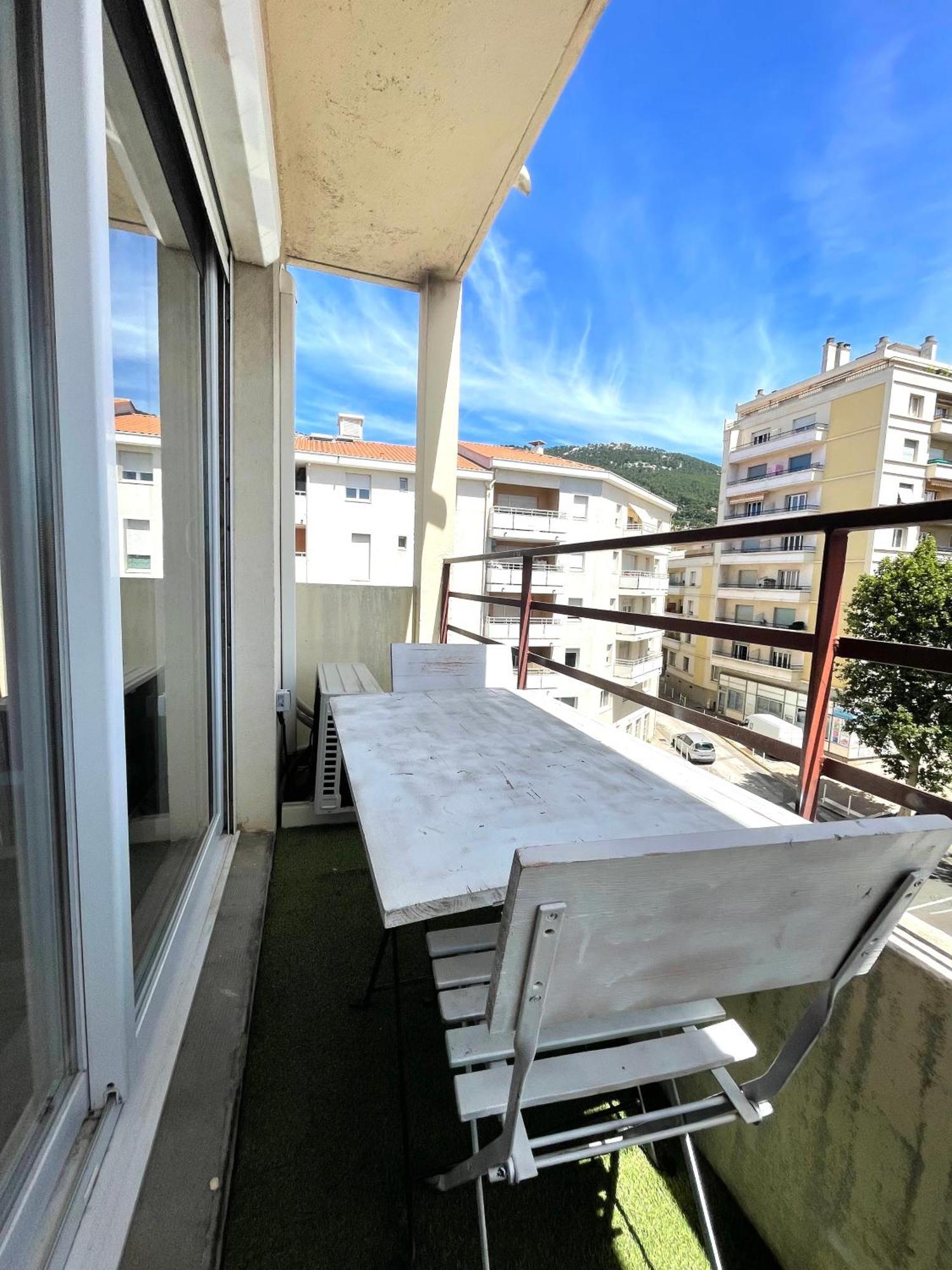 Le Terra-Cota 3 Ch Privees 10' Gare-Port Et Plage, Wfi, Cosy Тулон Экстерьер фото